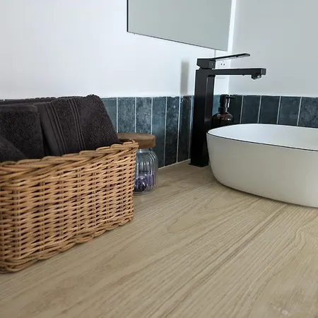 Cosy Avec Terrasse Proche De Paris Apartamento *